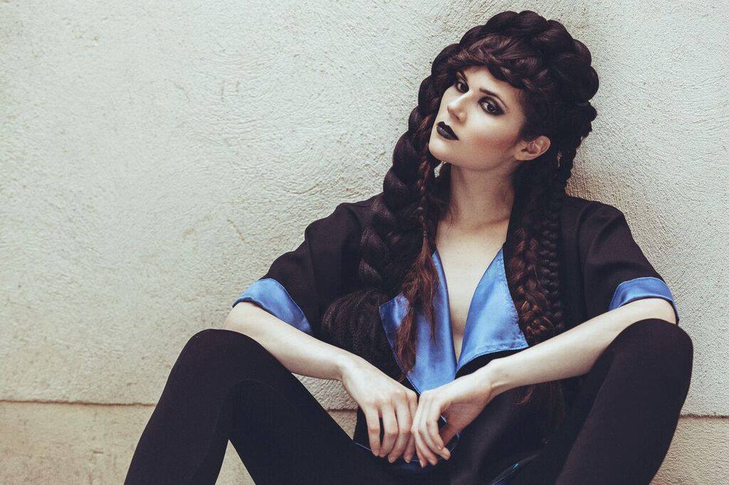 Estelle — Model & Hostess in Paris photo 3