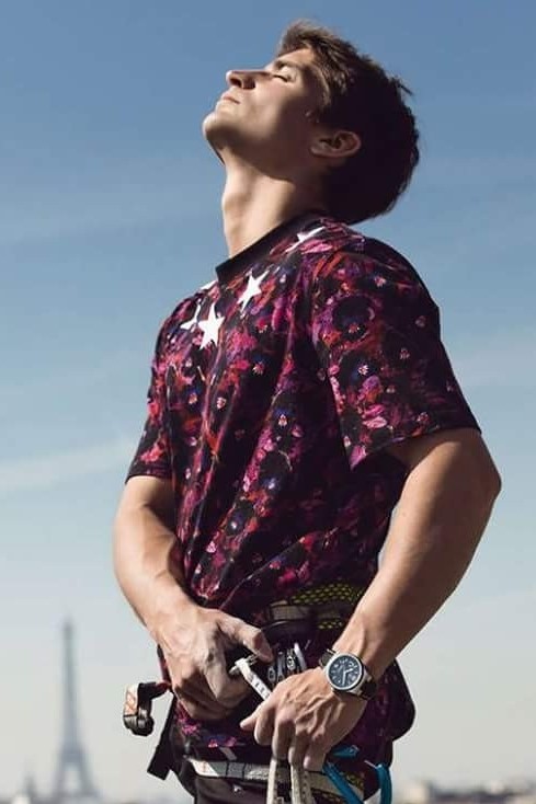 Thomas  — Model & Host in Rh&ocirc;ne photo 1