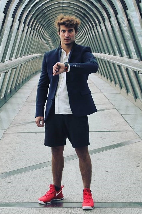 Thomas  — Model & Host in Rh&ocirc;ne photo 11