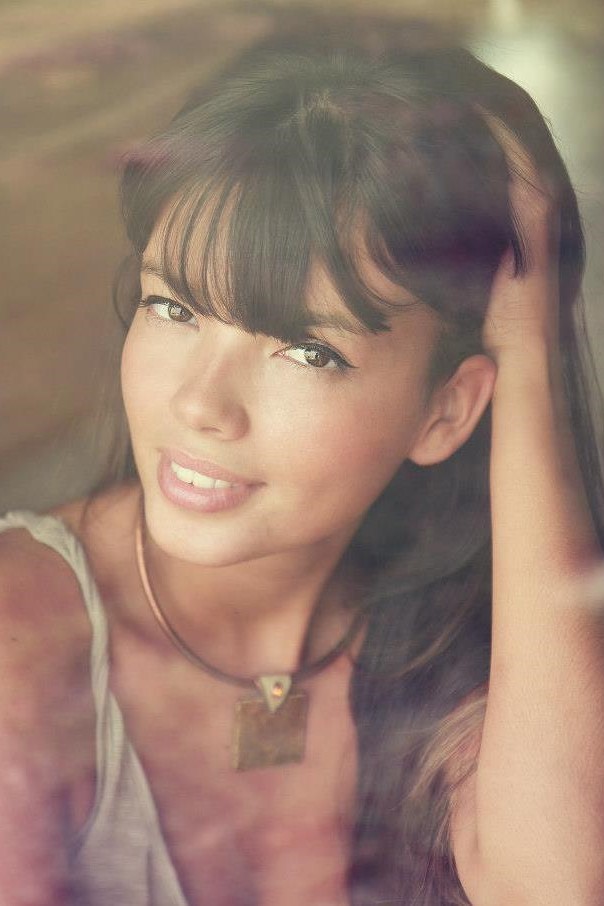 Lucie — Model & Hostess in Rh&ocirc;ne photo 1