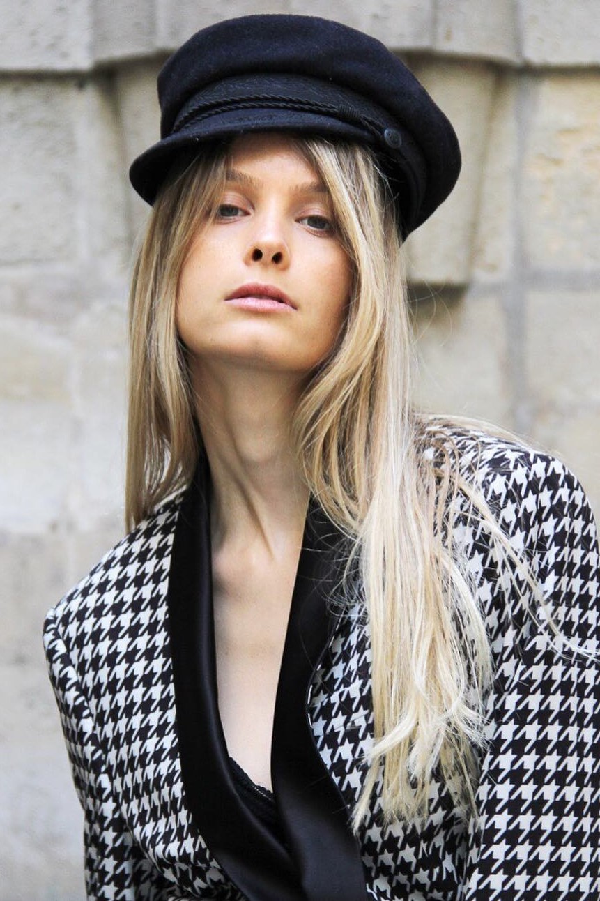Marion — Model & Hostess in Paris photo 12