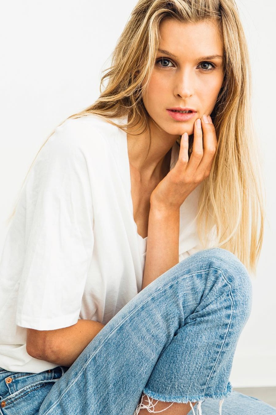 Marion — Model & Hostess in Paris photo 2