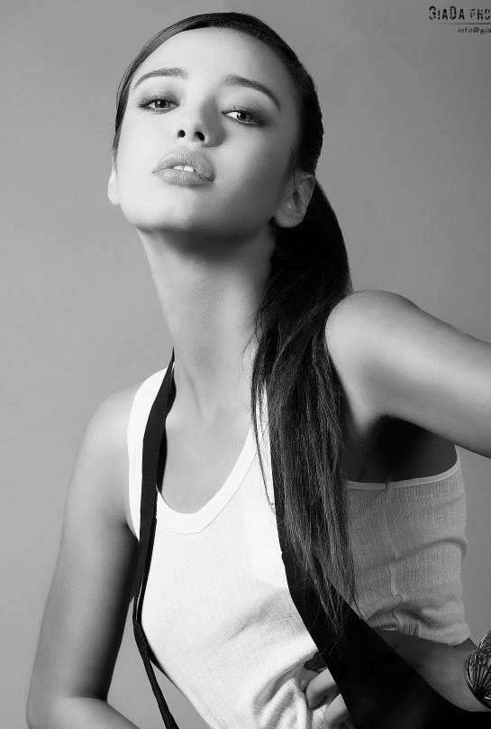 Tundra  — Model & Hostess in Milano photo 12