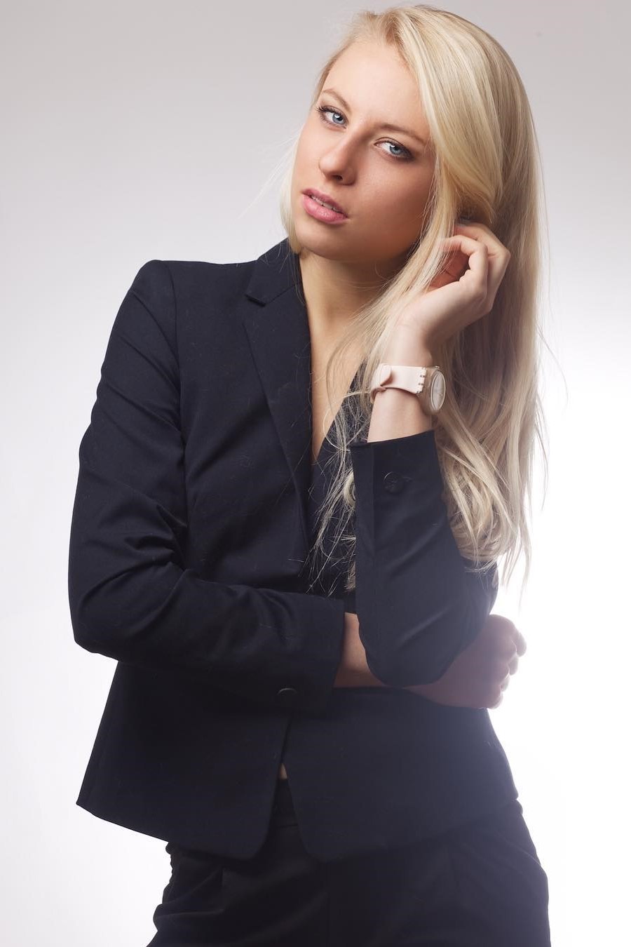  Fanny — Model & Hostess in Paris photo 1