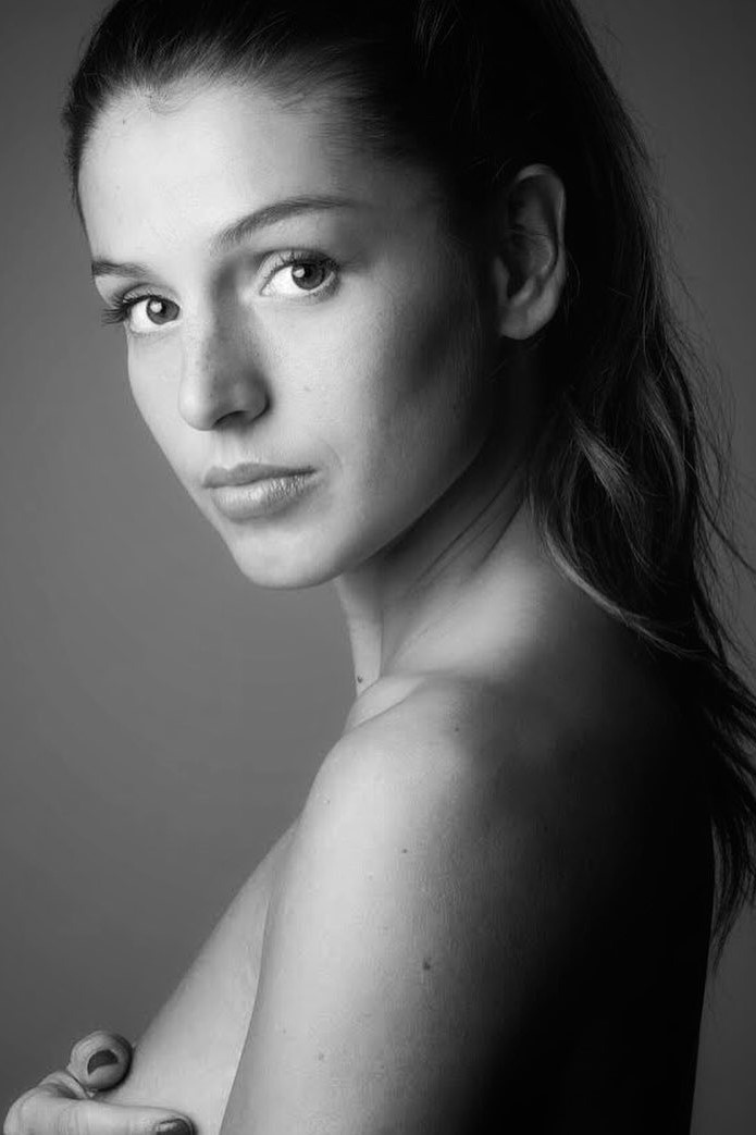 Alice  — Model & Hostess in Paris photo 9