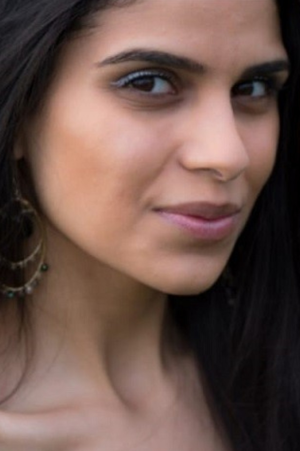 Fidana — Model & Hostess in Paris photo 9