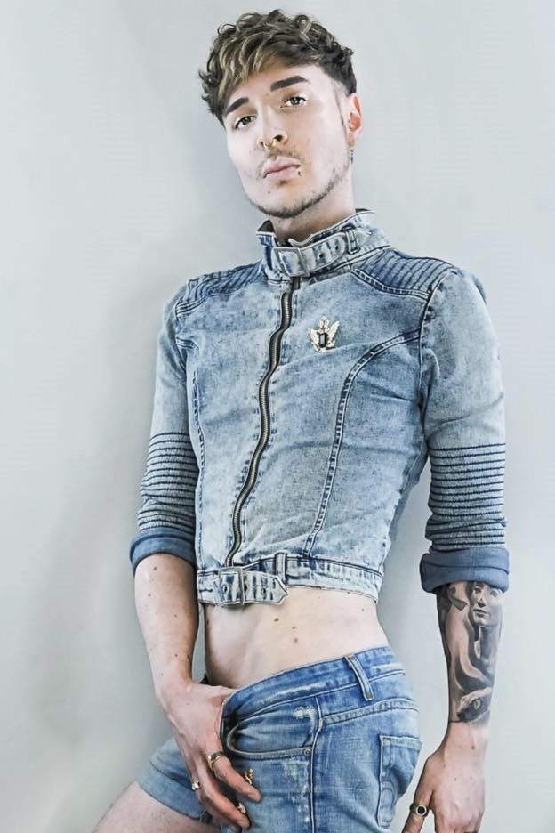 Kansu — Model & Host in Berlin photo 4