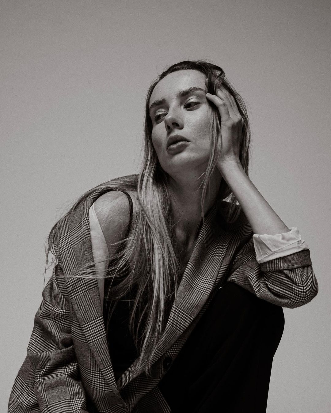 Liubov — Model & Hostess in Milano photo 13