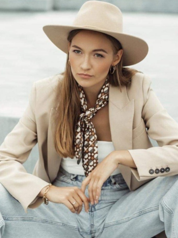 Gerda — Model & Hostess in Greater London photo 3