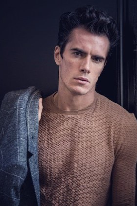 Kevin  — Model & Host in Lione photo 3