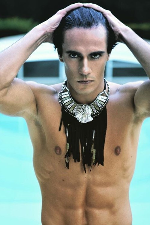 Kevin  — Model & Host in Lione photo 9