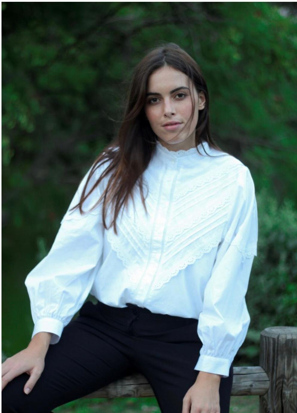 Lucia — Model & Hostess in Bari photo 17