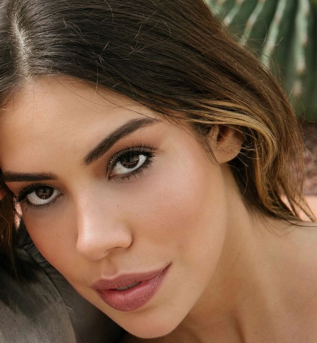 Valentina — Model & Hostess in Madrid photo 3