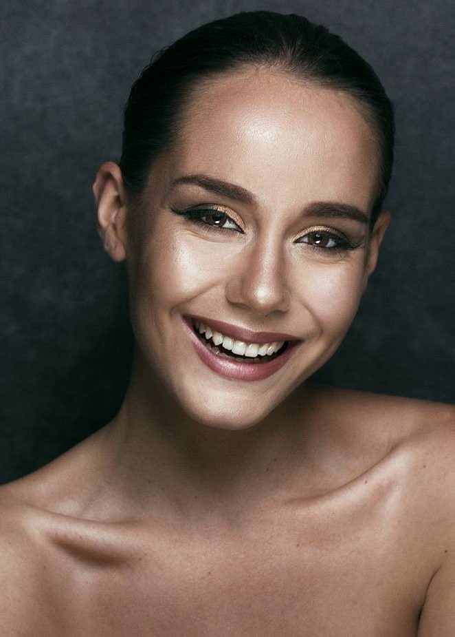 Estela — Model & Hostess in Madrid photo 31