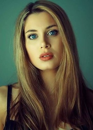 SARA — Model in Milano | Eye On Model