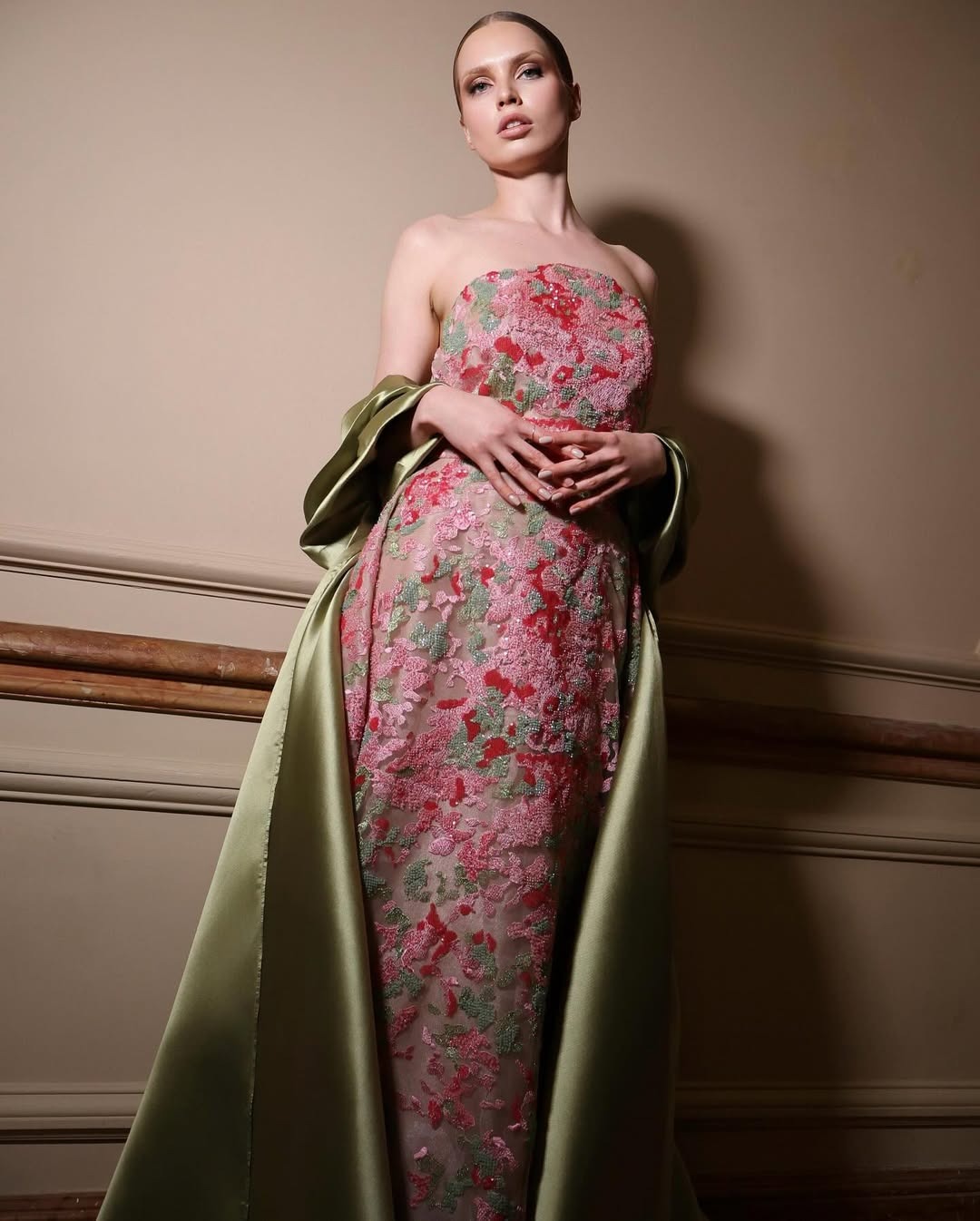 Agnieszka — Model & Hostess in Paris photo 1