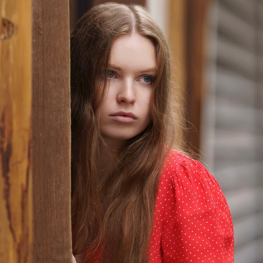 Agnieszka — Model & Hostess in Paris photo 9