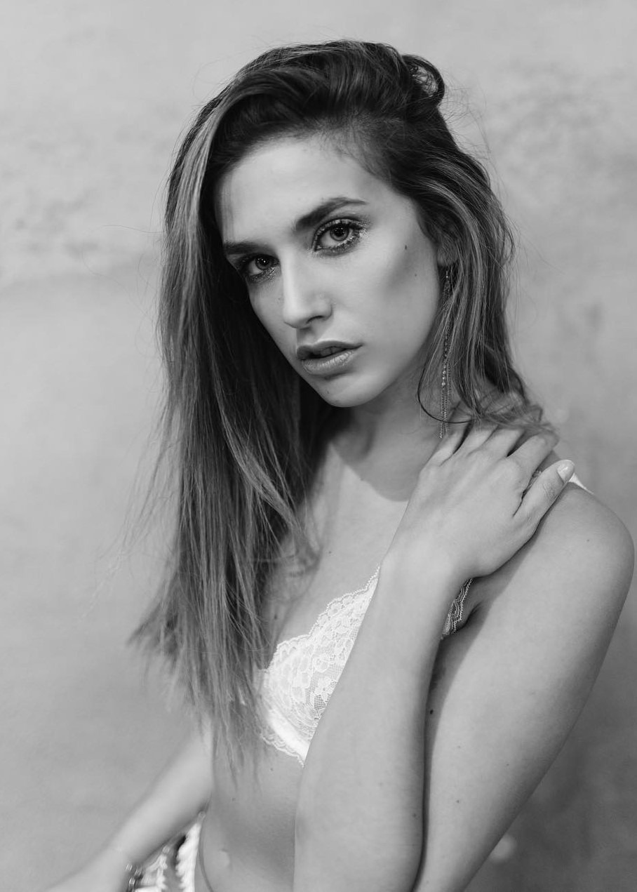 Pilar — Model & Hostess in Madrid photo 9