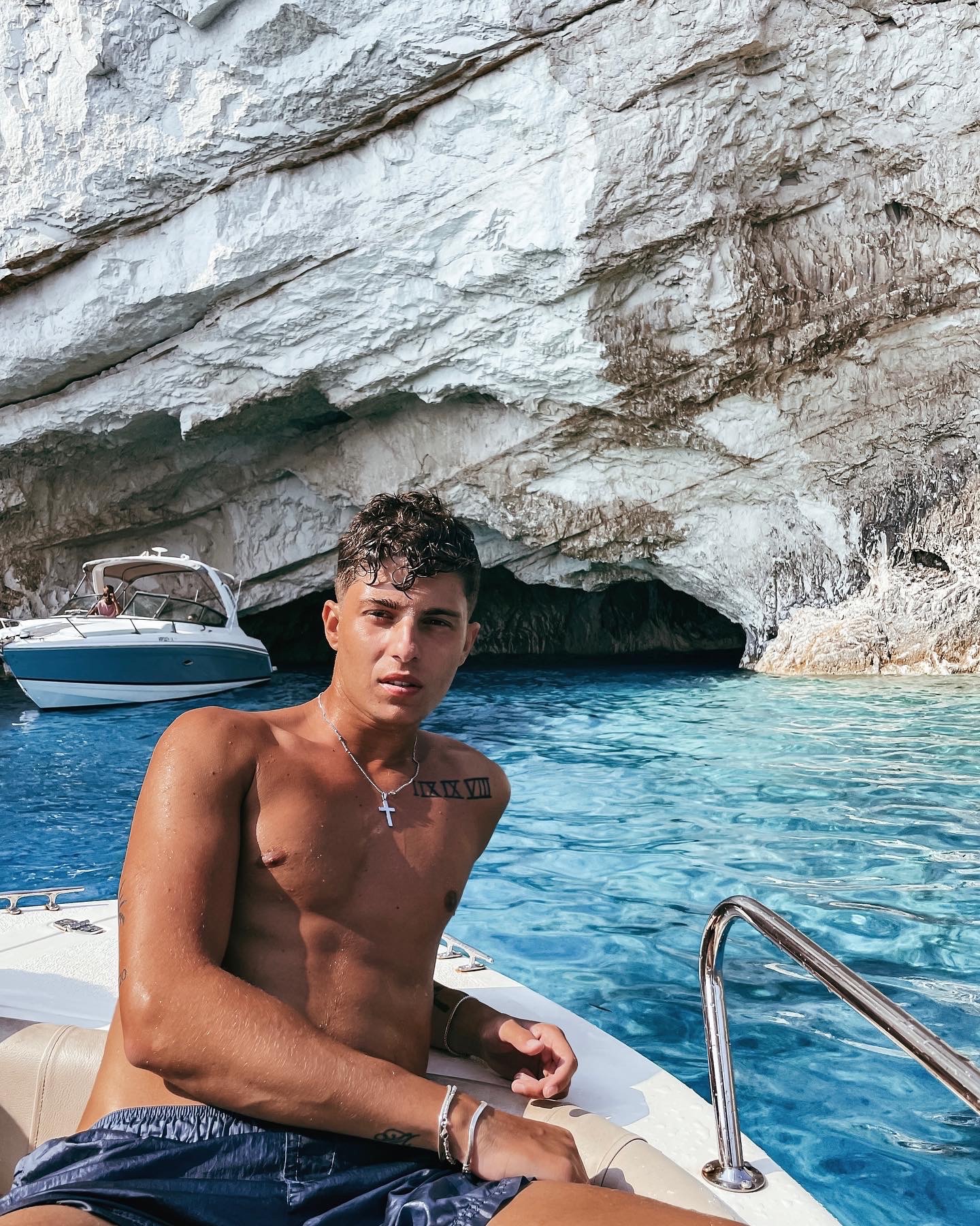 Jonatan — Model & Host in Parma photo 3