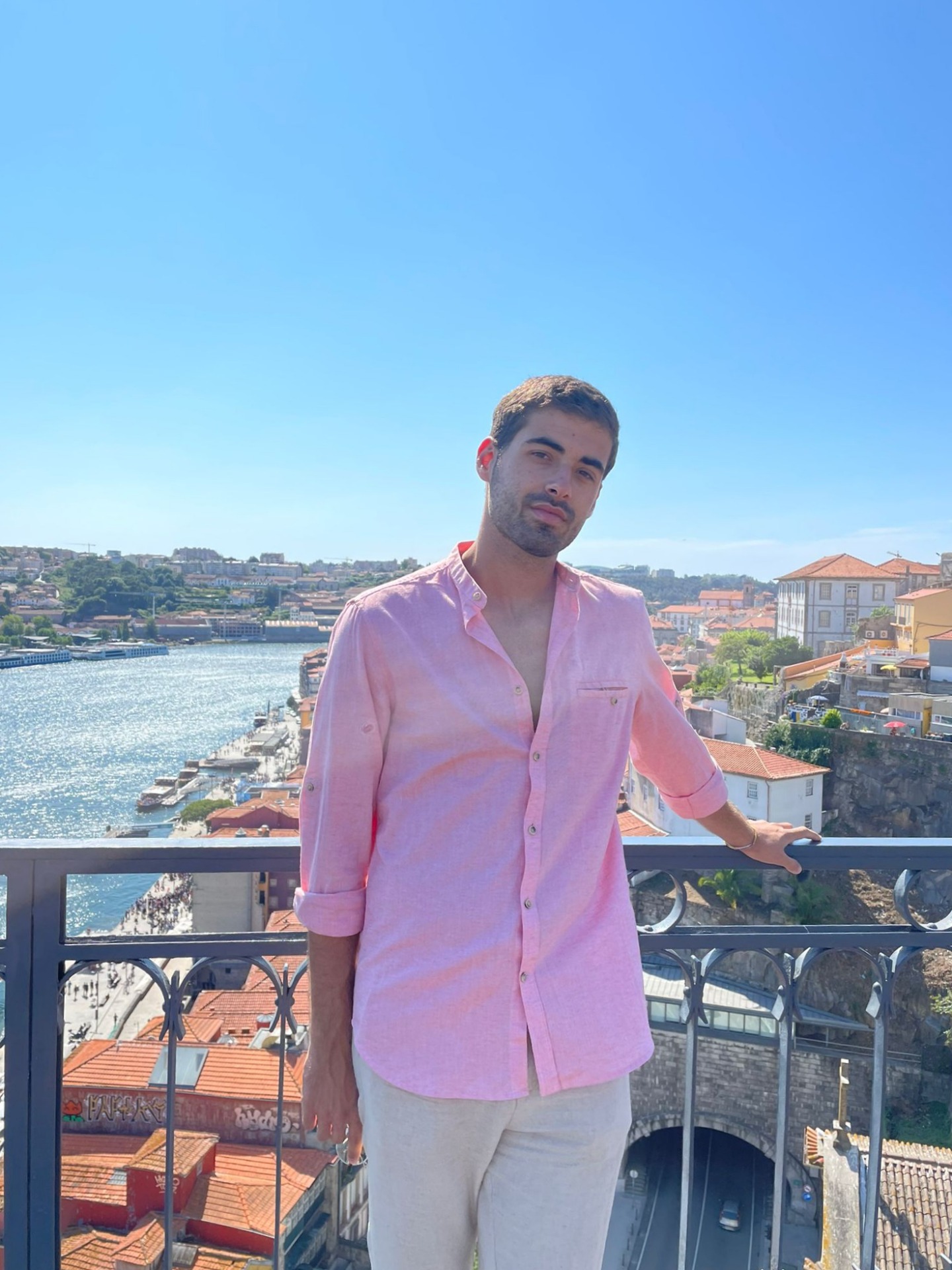 David — Model & Host in Ri photo 2