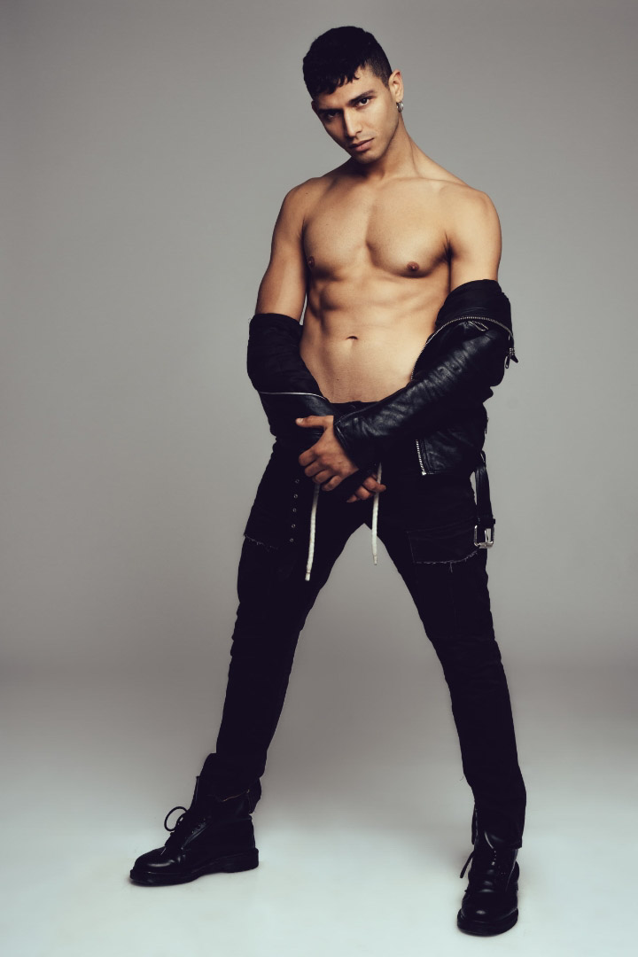 Chams-eden — Model & Host in Paris photo 7