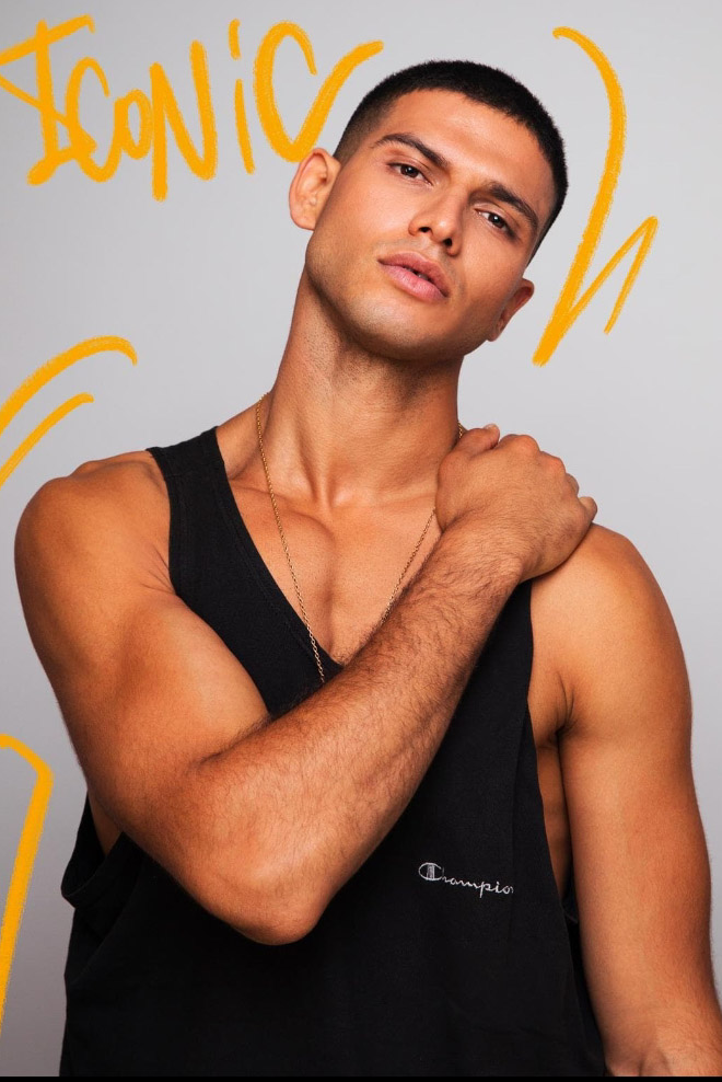 Chams-eden — Model & Host in Paris photo 9