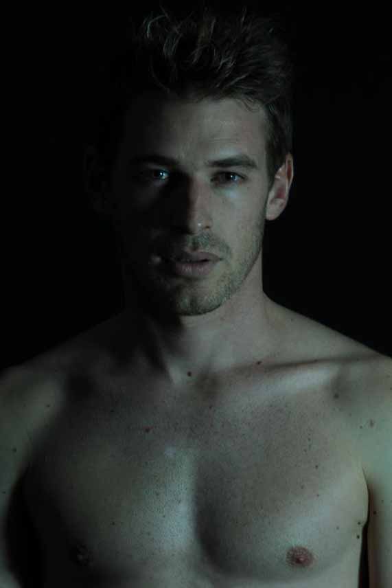 Vincent — Model & Host in Alpes Maritimes photo 7