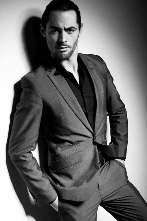 David — Model & Host in Paris photo 3