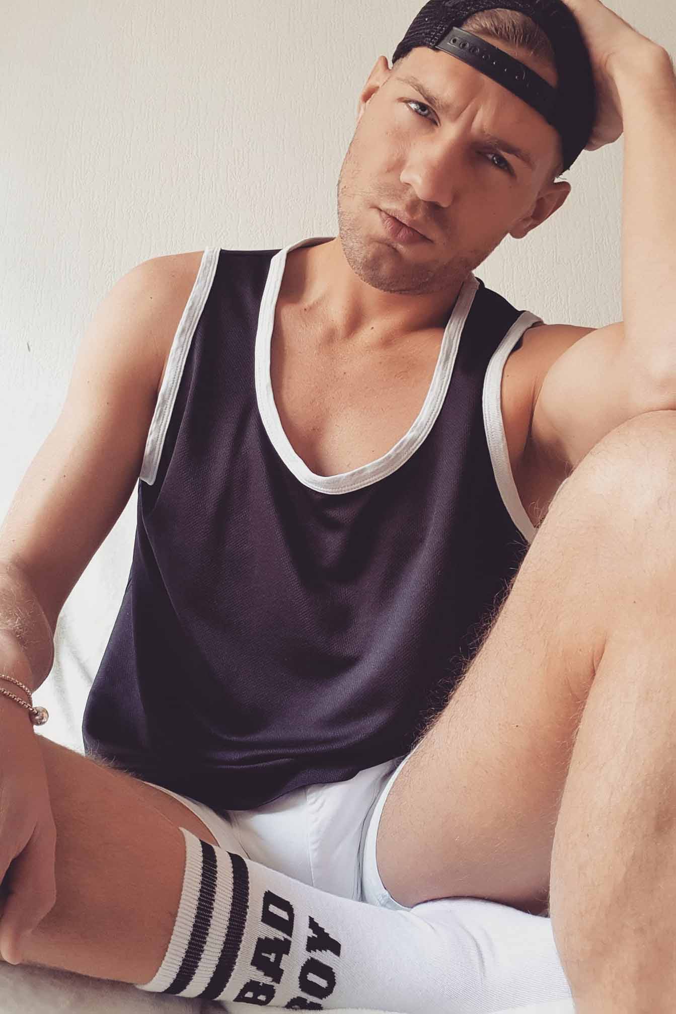 Bastien — Model & Host in Alpes Maritimes photo 5