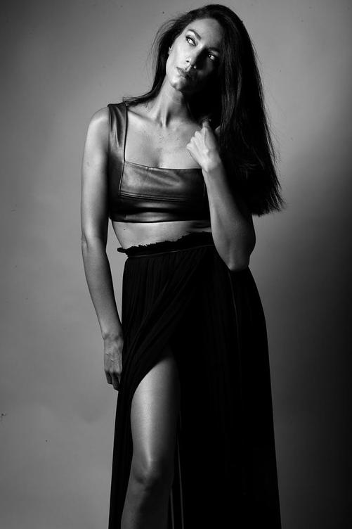 Olfa — Model & Hostess in Paris photo 4