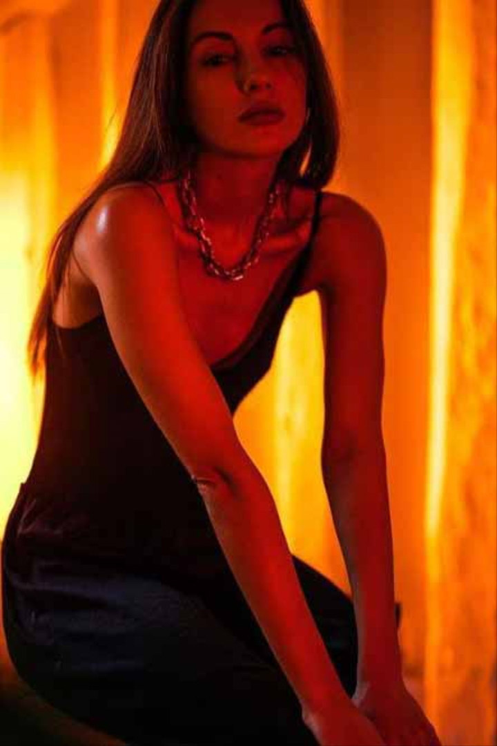 Sasha — Model & Hostess in Paris photo 9