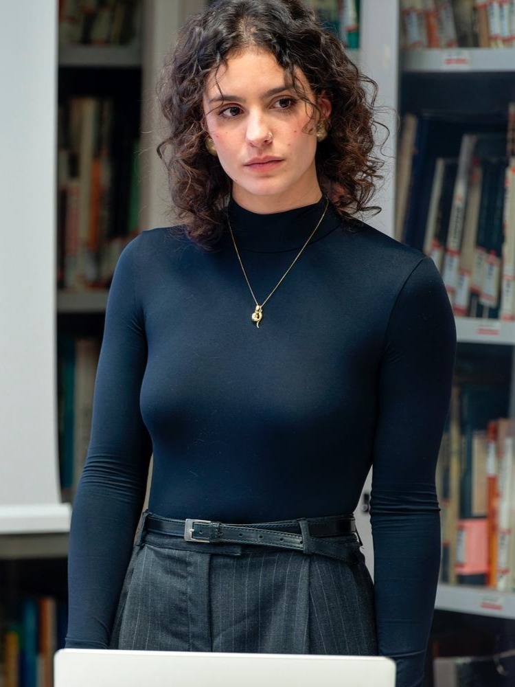 NOURA — Model in Firenze | Eye On Model