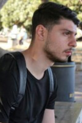 Lorenzo — Model & Host in Firenze photo 3