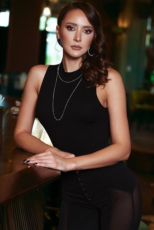 Andreea — Model & Hostess in Bucuresti photo 10