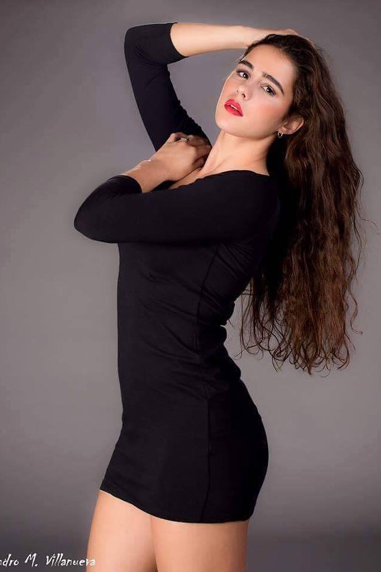 Maike — Model & Hostess in Dallas photo 5