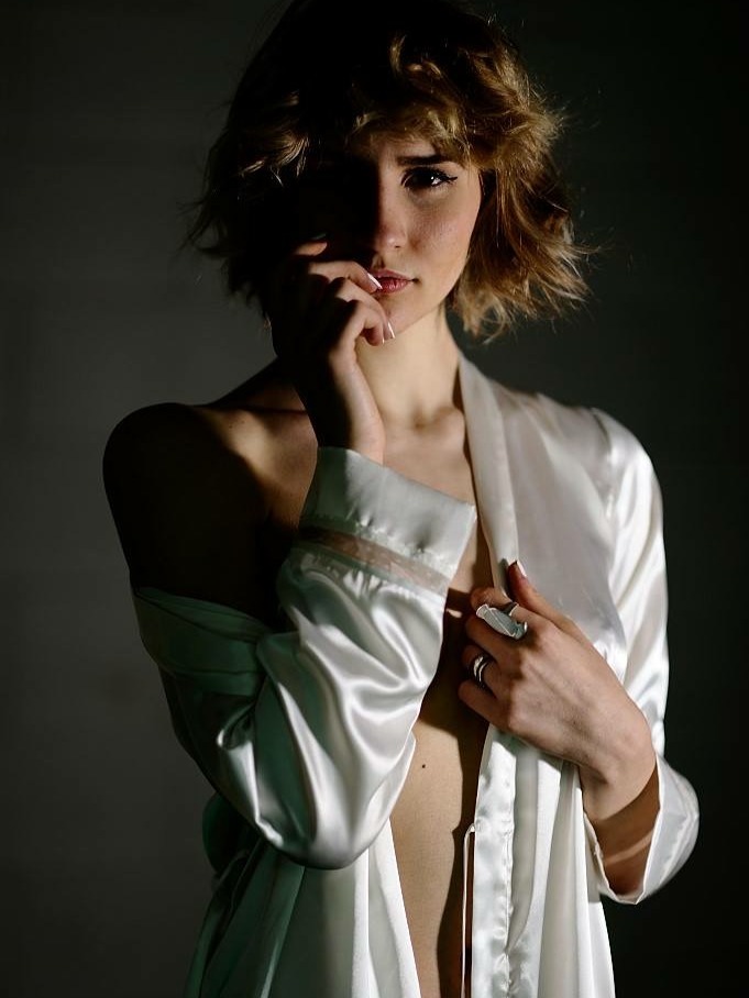 Alessia — Model & Hostess in London photo 3