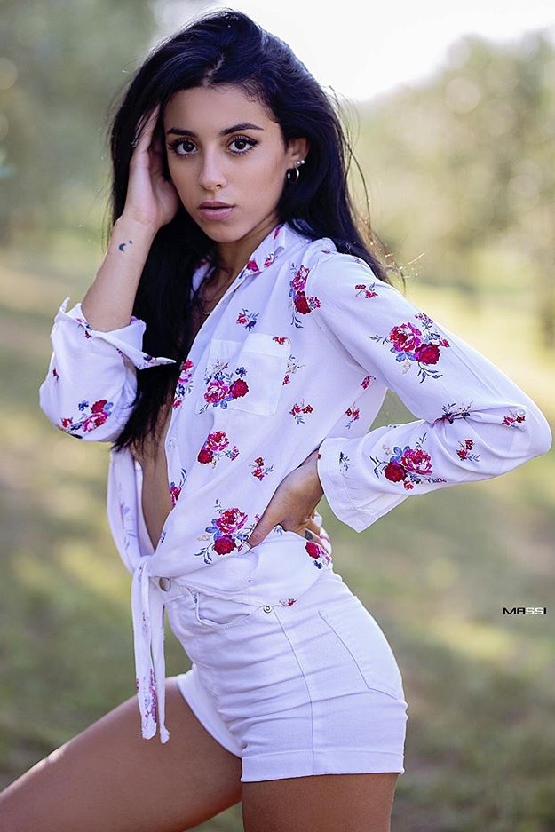 Sara — Model & Hostess in Perugia photo 7