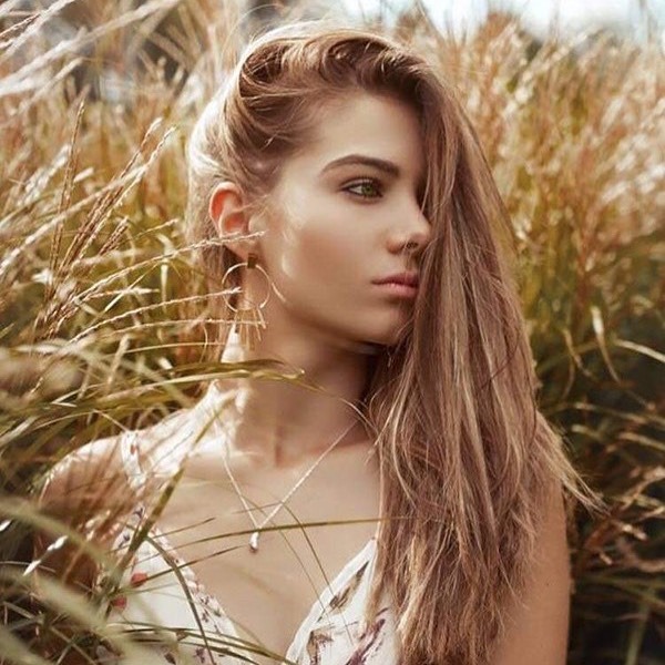 Sixtine — Model & Hostess in Paris photo 3