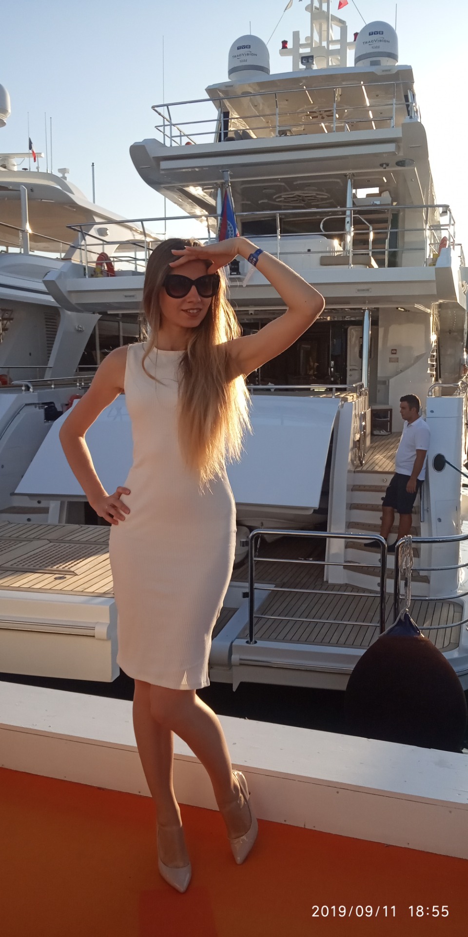 Julia — Model & Hostess in Chișinău photo 12