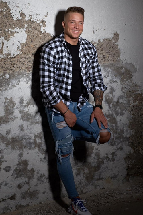Domenique — Model & Host in D&uuml;sseldorf photo 6
