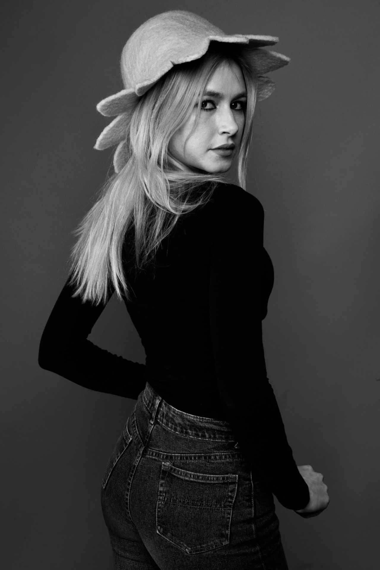 Giulia — Model & Hostess in Milano photo 9