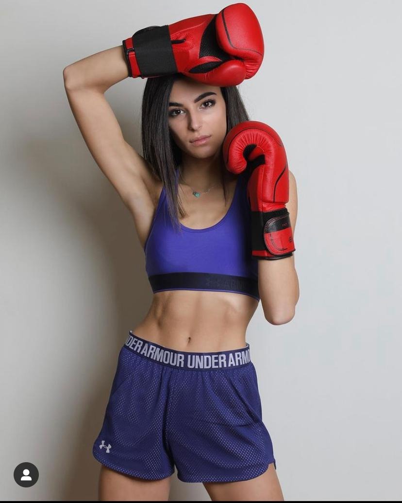 Giulia — Model & Hostess in Lecco photo 6