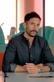 Den — Model & Host in Essen photo 4