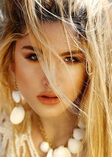 Claudia — Model & Hostess in Roma photo 11