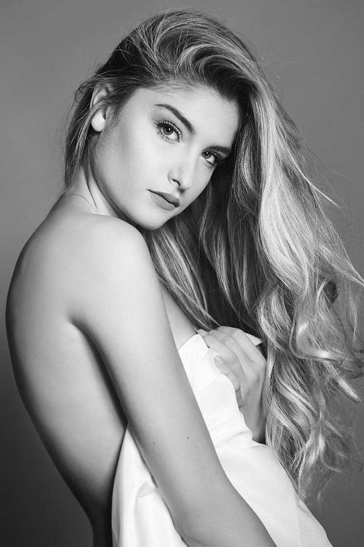 Claudia — Model & Hostess in Roma photo 15