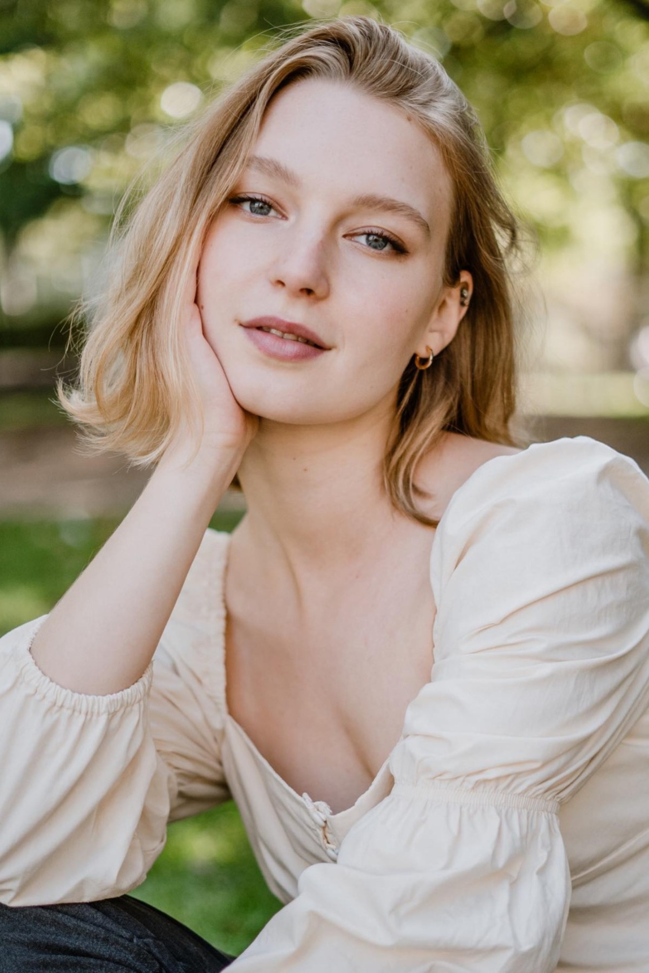 Diana — Model & Hostess in Noord Holland photo 6