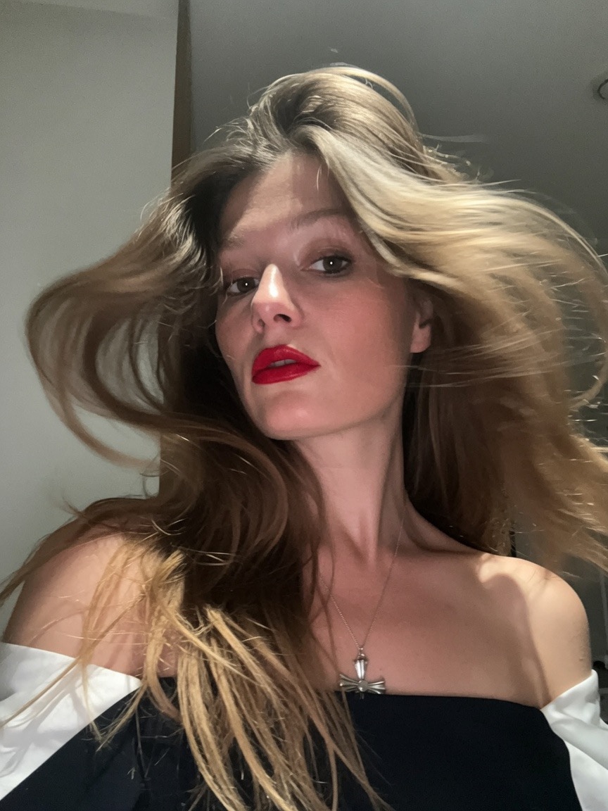 Olga — Model & Hostess in Greater London photo 6