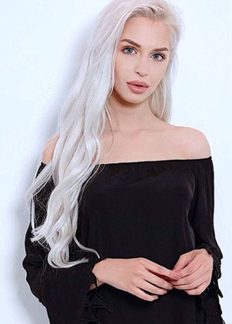 Diana — Model & Hostess in Madrid photo 1