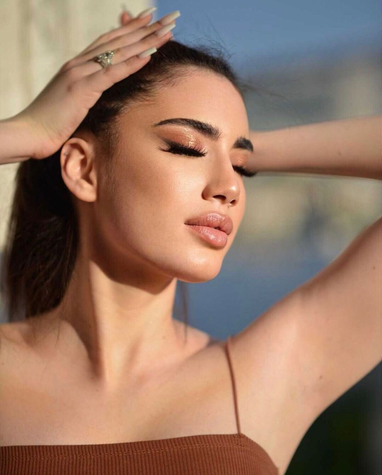 Yasmine — Model & Hostess in Paris photo 6