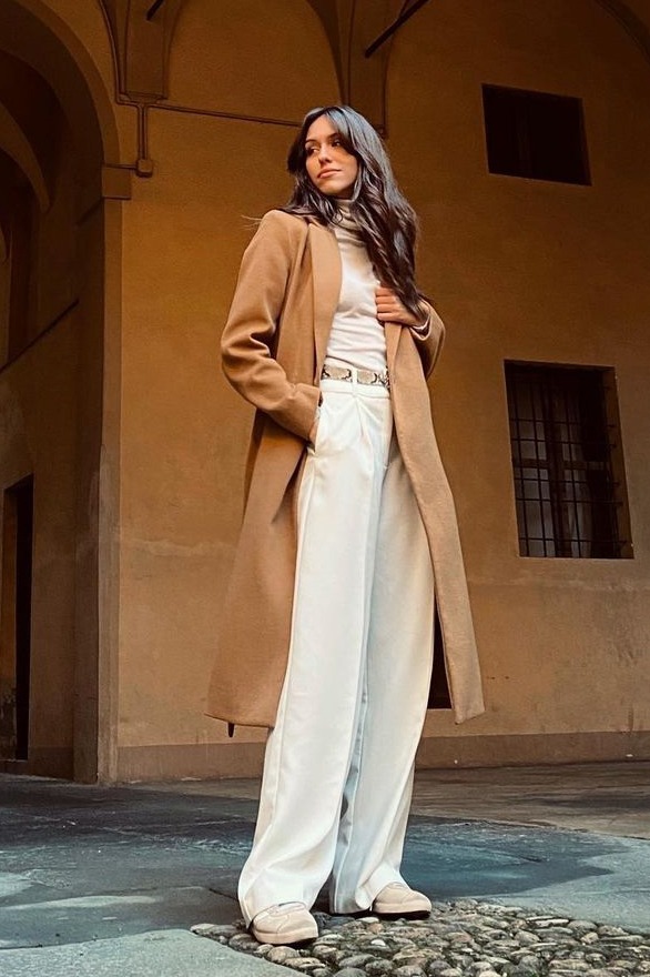 Laura — Model & Hostess in Bologna photo 6
